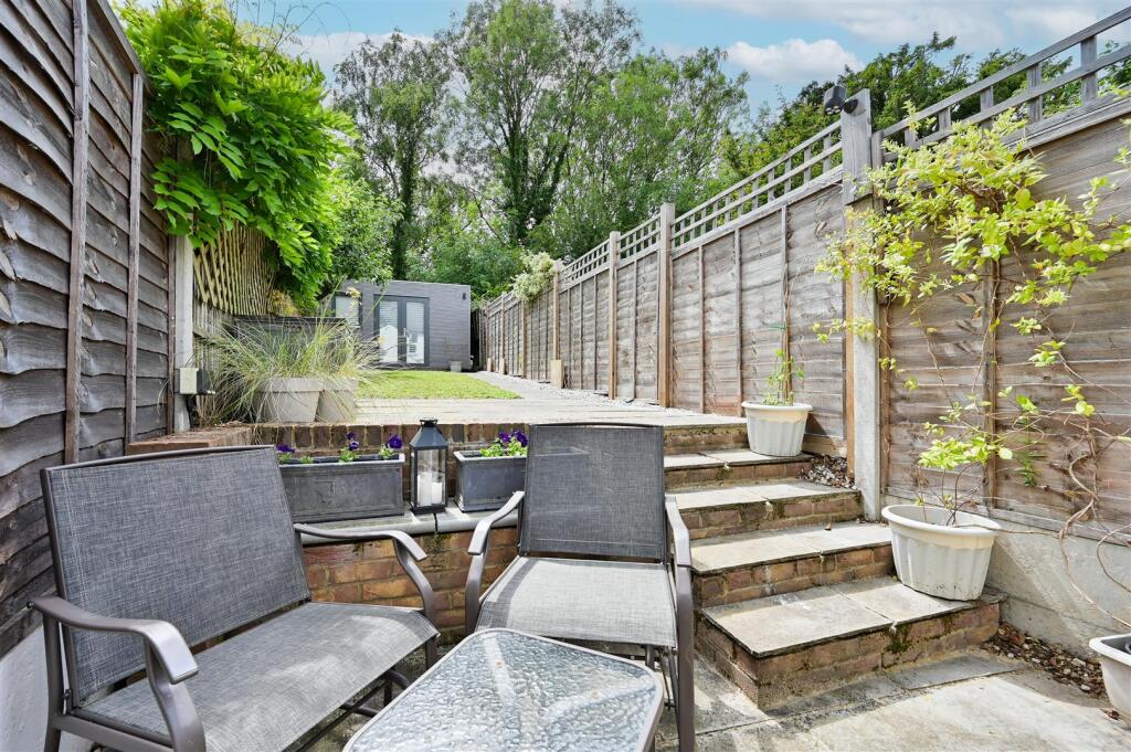 House in Harpenden, Batford - View 5
