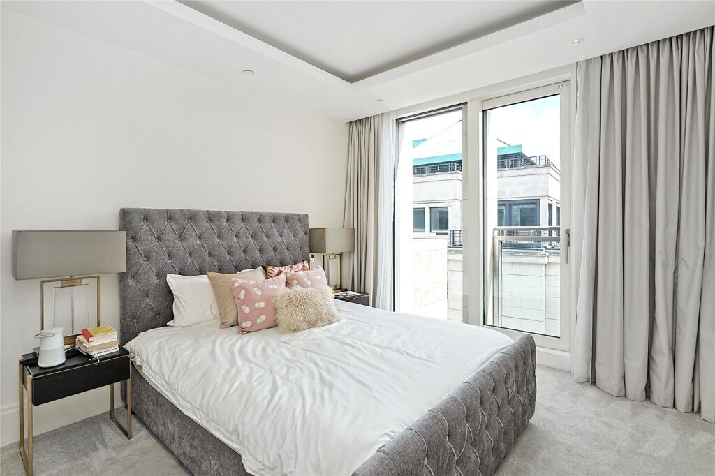 Apartment in London - View 5