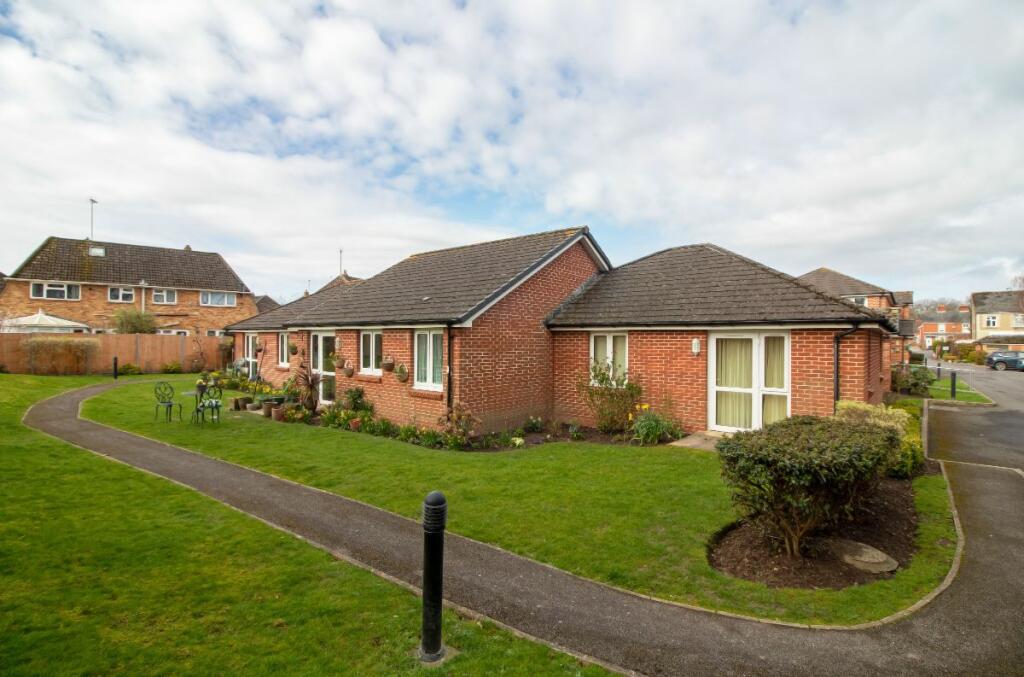 Main image of property: Green Haven Court, London Road, Cowplain, PO8 8EW