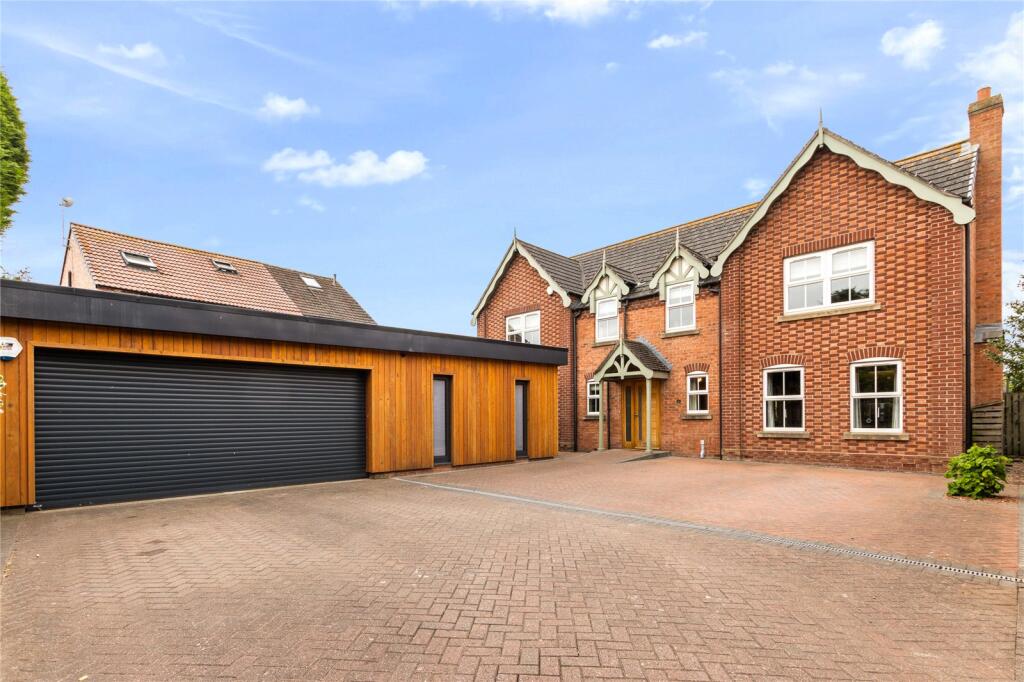 Main image of property: Pinfold Lane, Misterton, Doncaster, DN10