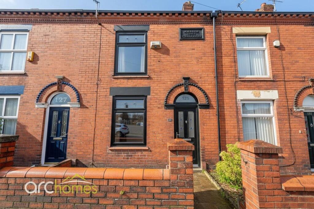 Main image of property: Bolton Road, Atherton, Manchester