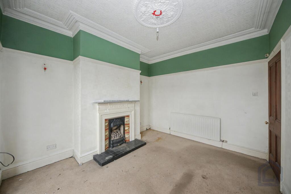 337 Preston Road
Clayton-le-Woods, Chorley, PR6 7PY photo 2