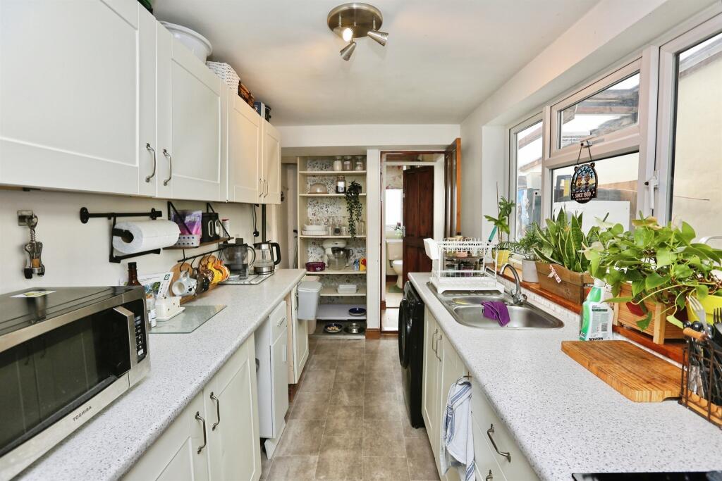 House in Gosport, Hampshire - View 4
