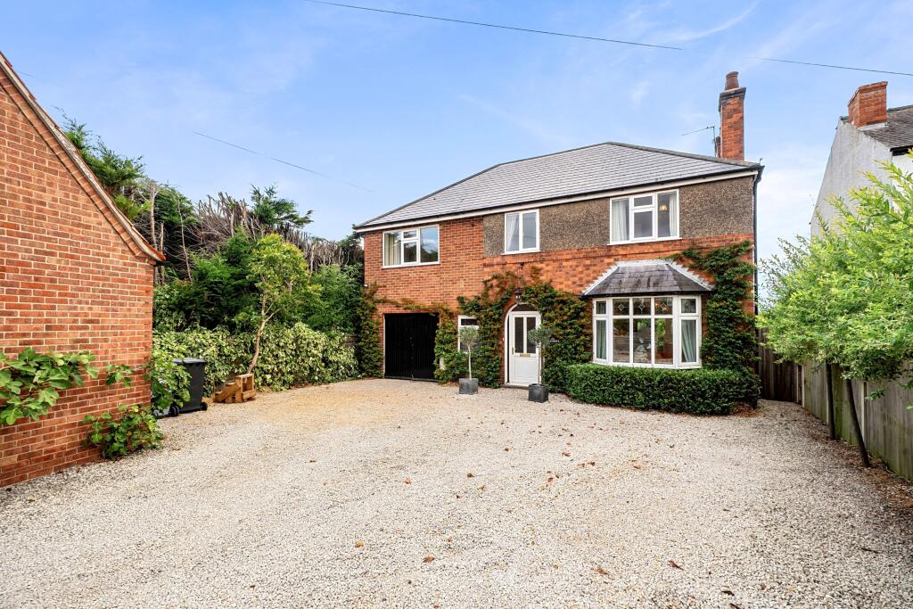 Main image of property: Farndon NOTTINGHAMSHIRE