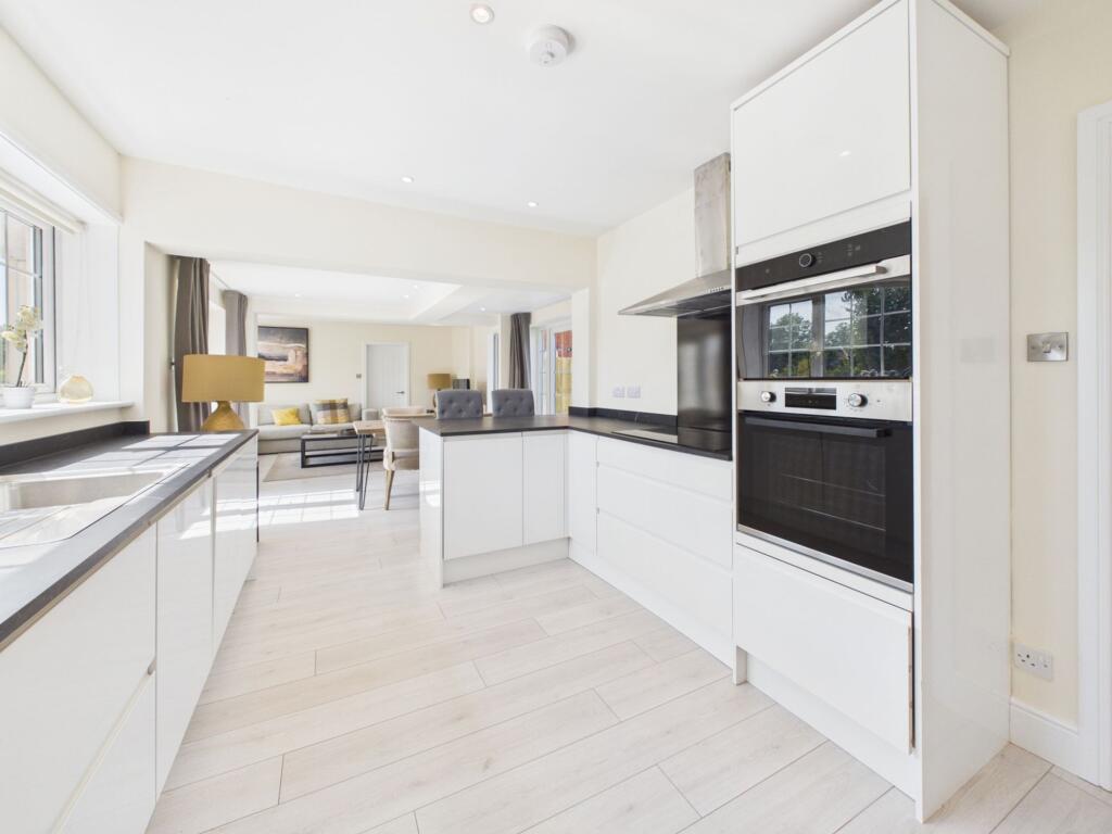 The Cedars, Plemstall Lane, Mickle Trafford - More