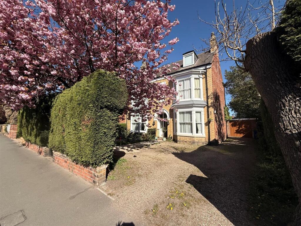 Main image of property: South Street, Cottingham