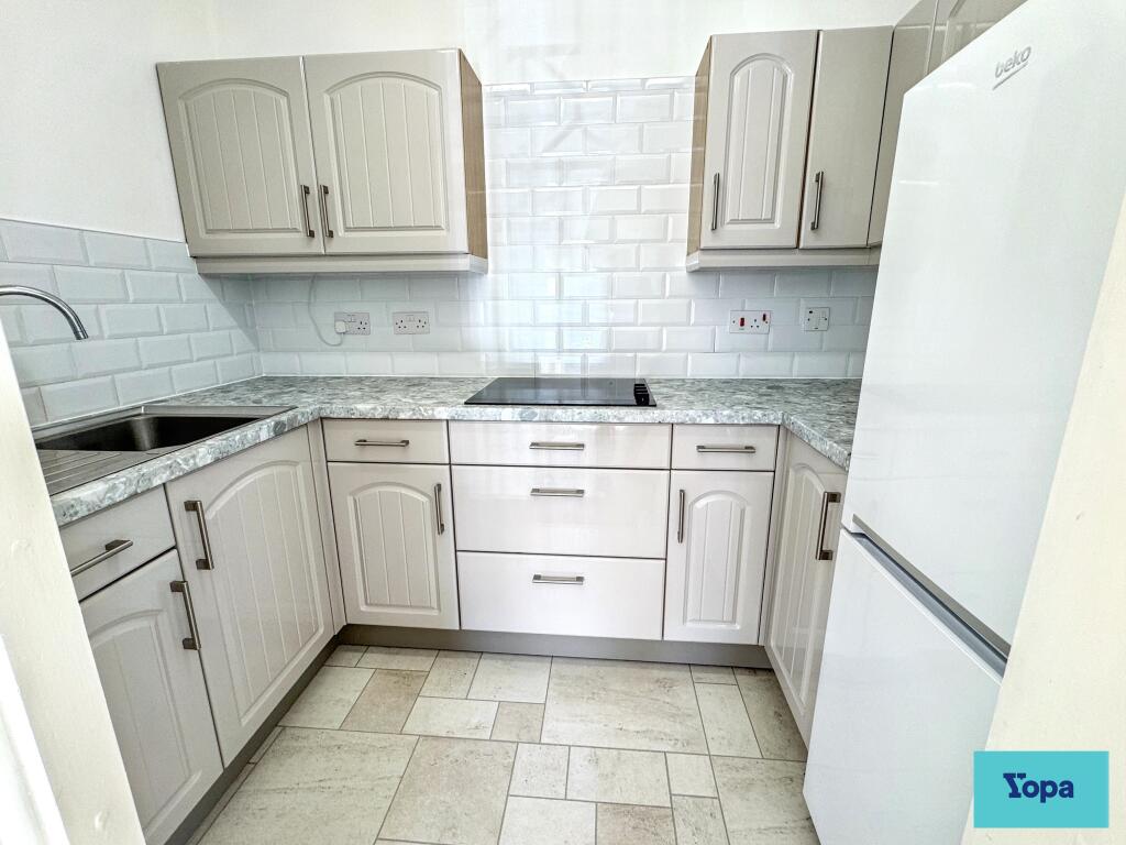 Apartment in Taunton, Tangier - View 2