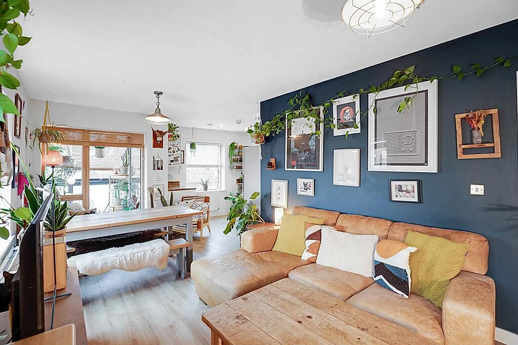 Apartment in London - View 2