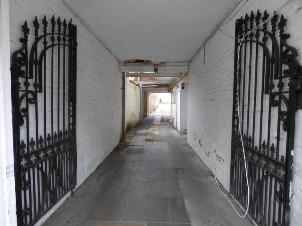 Property photo 8
