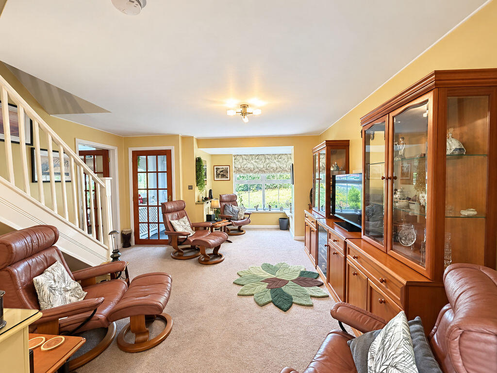 House in Walsall, West Midlands - View 2
