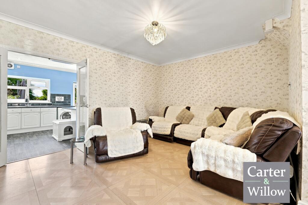 House in London - View 5