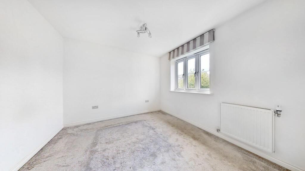 House in Bromley - View 4