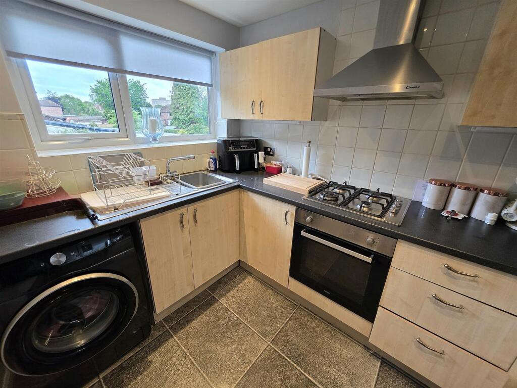 Ferndown Road, Manchester photo 3