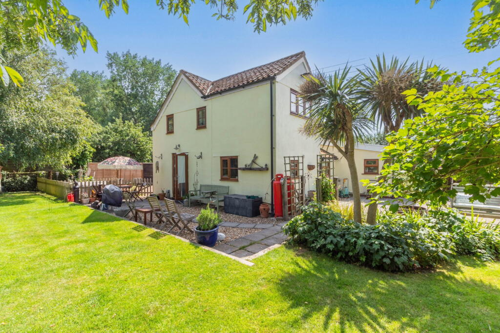 Main image of property: Dutch Road, Mark