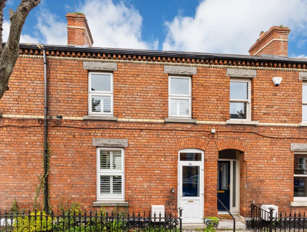 Main image of property: 74 Fitzroy Avenue, Drumcondra, Dublin 3, D03 VY73