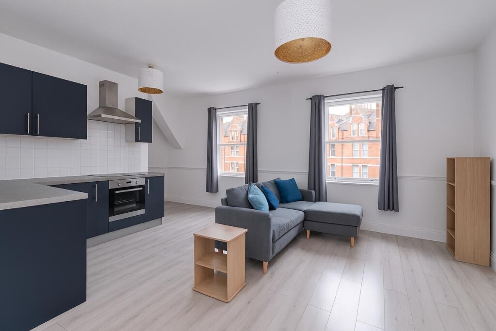 Main image of property: 219 Streatham High Road South London SW16