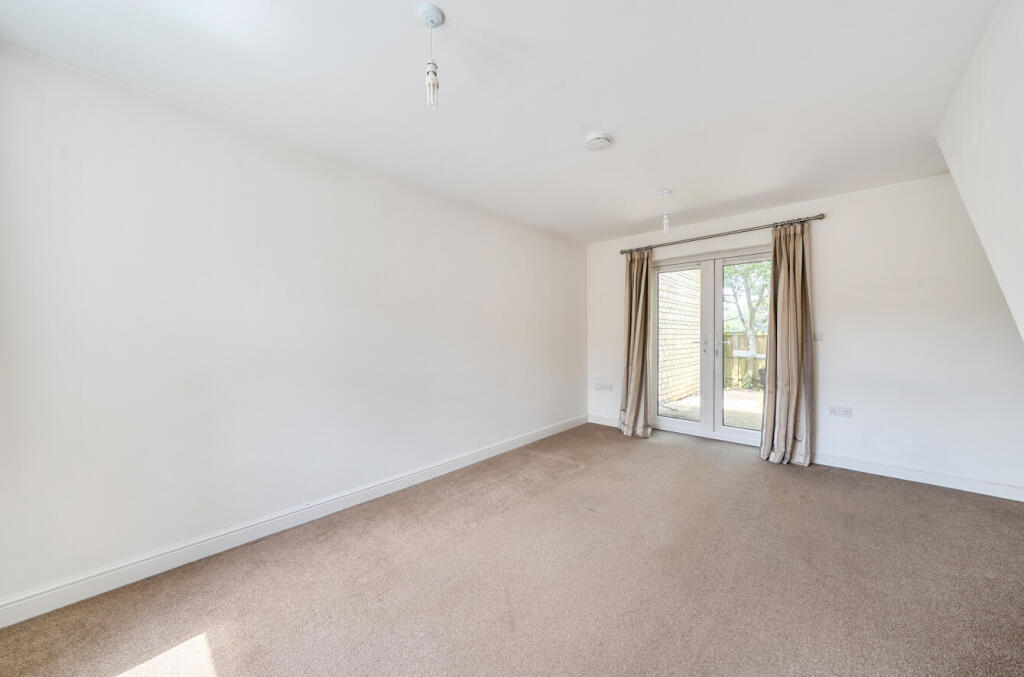 Bearberry Meadow, Midsomer Norton, Radstock, BA3 - View 2