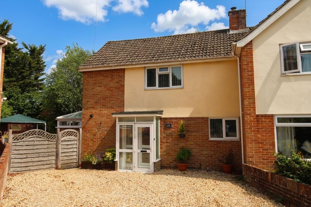 2-bed semi-detached on Cheverell Avenue, Salisbury, SP1, £315,000