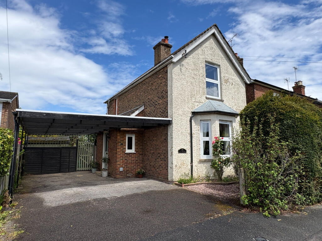 Main image of property: St Leonards Road, Horsham, West Sussex.