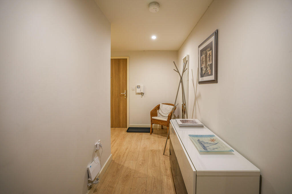 Apartment in Bristol, Finzels Reach, Broadmead - View 4
