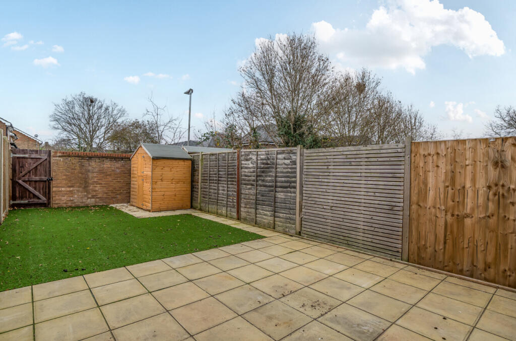 Lyon Oaks, Warfield, Bracknell photo 4