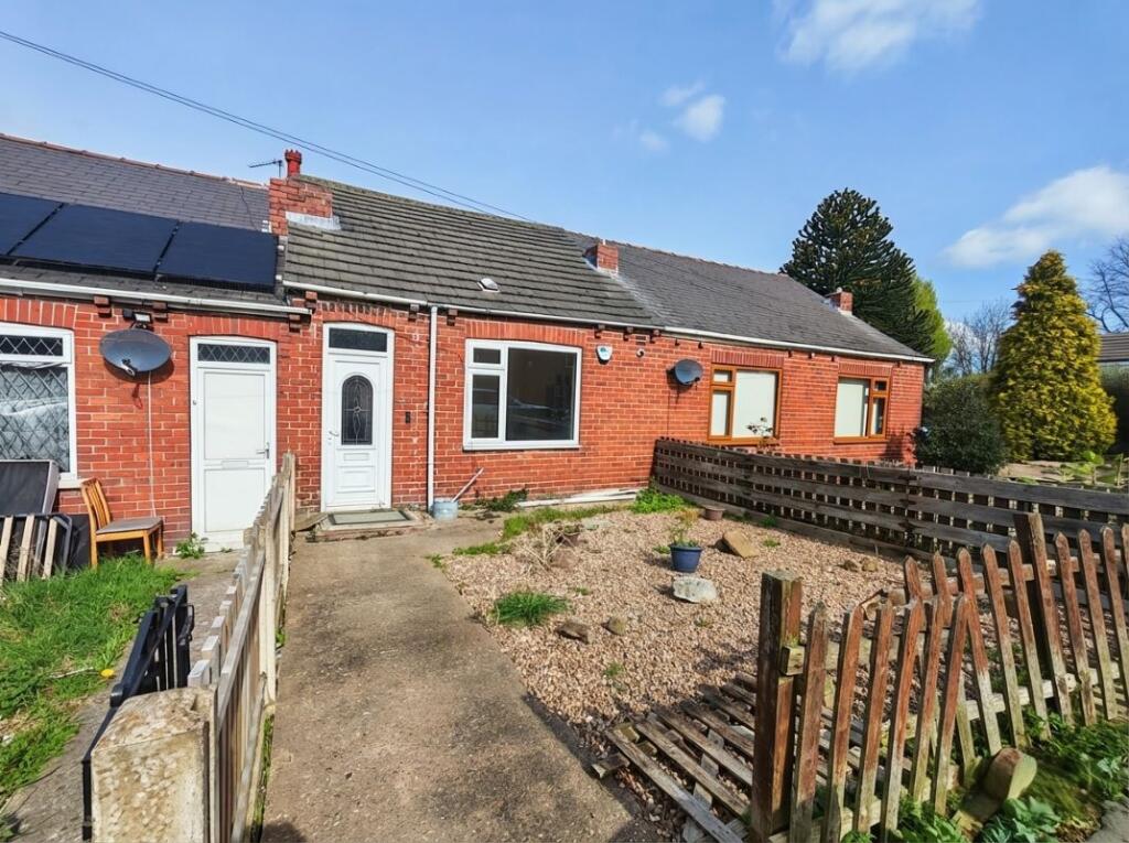Main image of property: 4 Sunny Bank, Ryhill, Wakefield, West Yorkshire, WF4 2AF