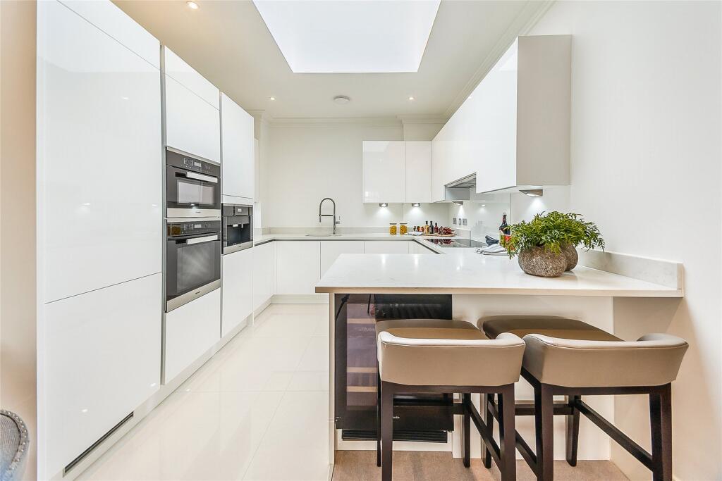 Main image of property: Palace Wharf, Rainville Road, Fulham, W6