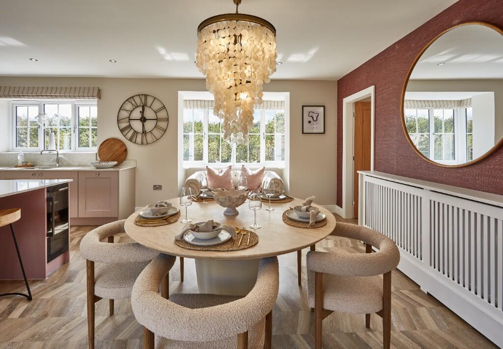 House in Stockton-on-Tees, Nunthorpe - More