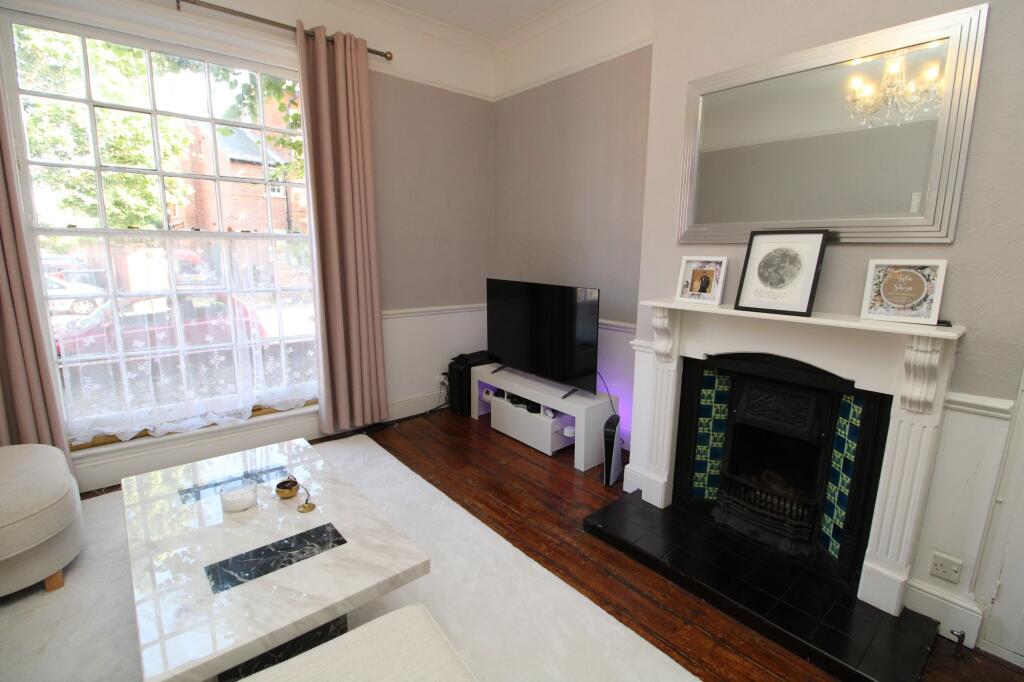 The Crescent, Crescent Court, MK40 photo 2