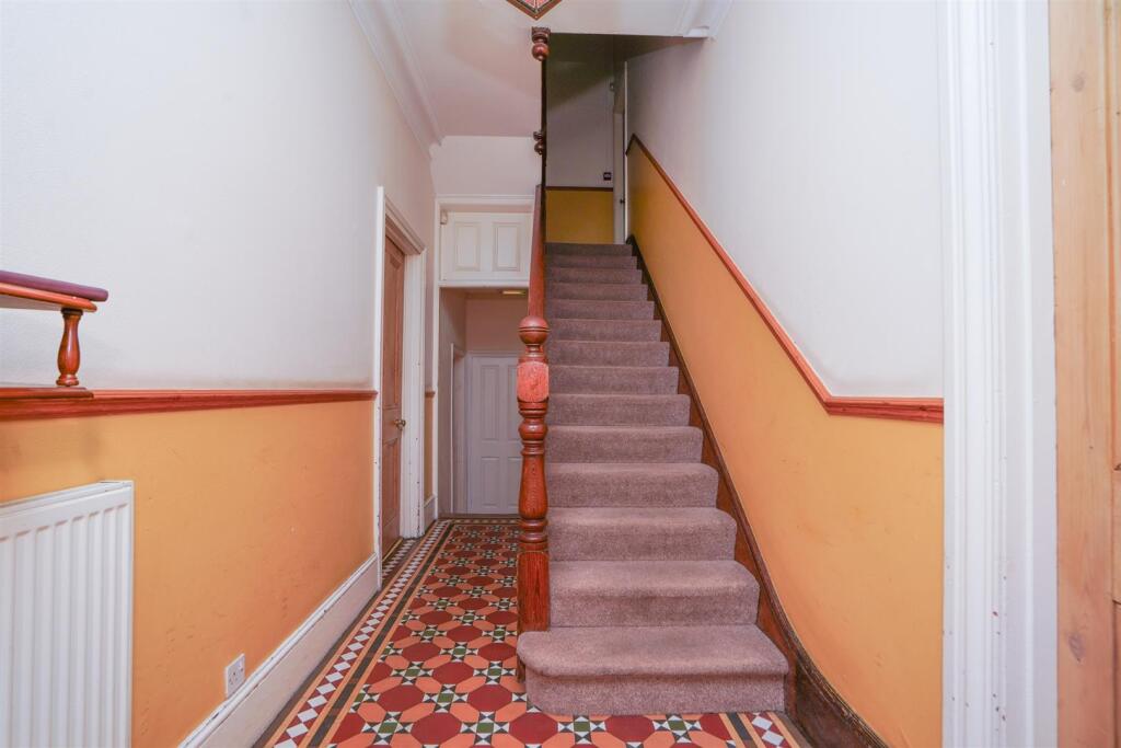 Tachbrook Road, Leamington Spa photo 4
