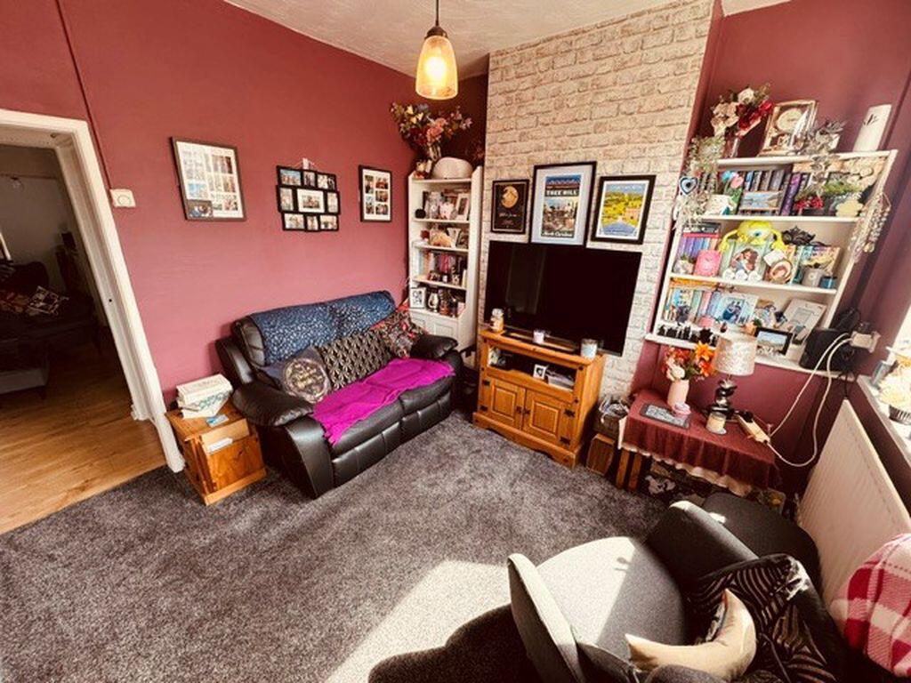 House in Stoke-on-Trent - View 4