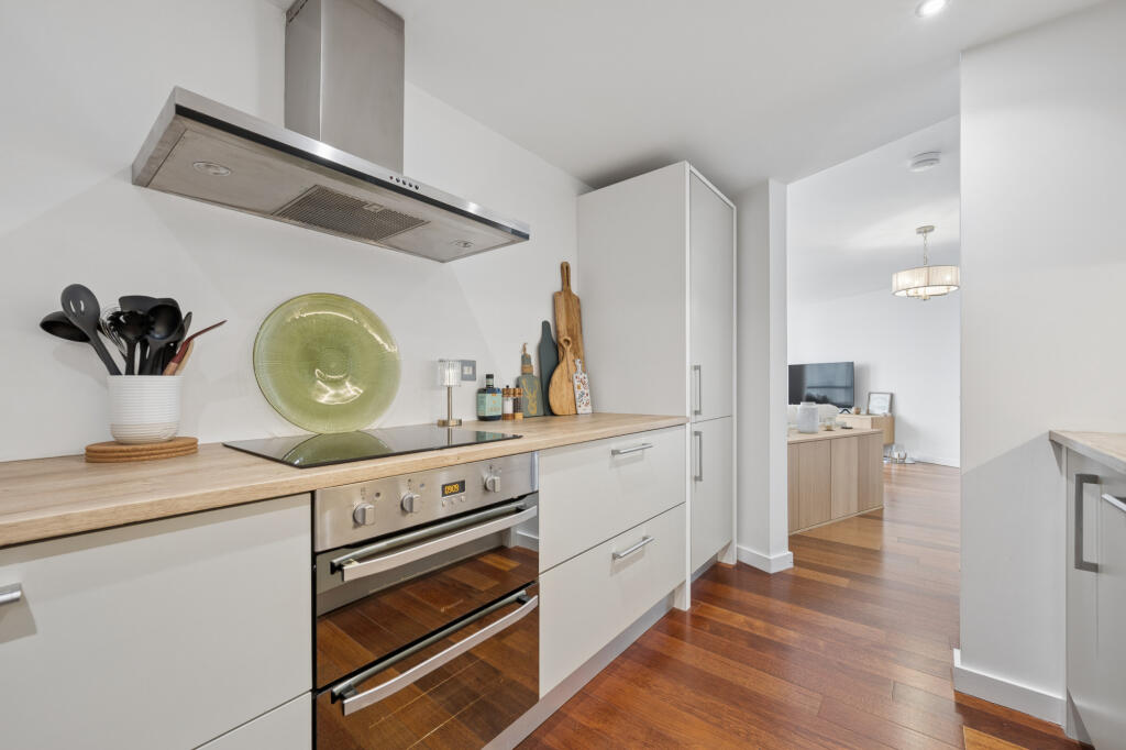 Apartment in Liverpool - View 5