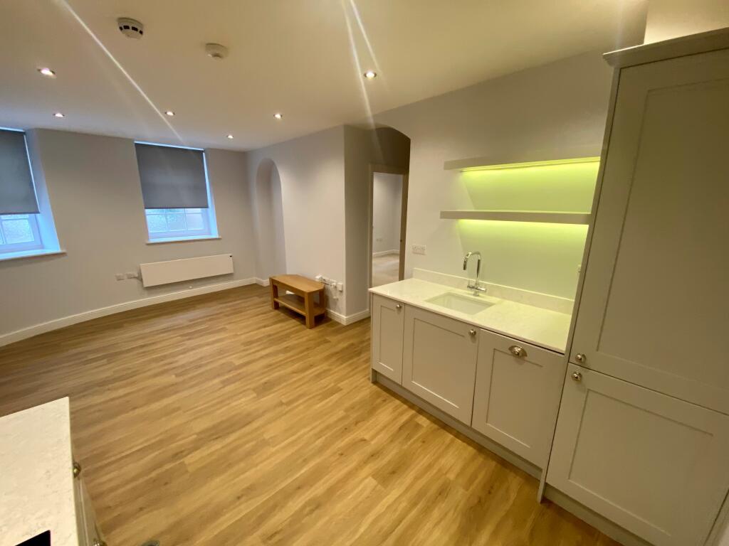 Apartment in Nottingham, Hockley, The Park - View 4
