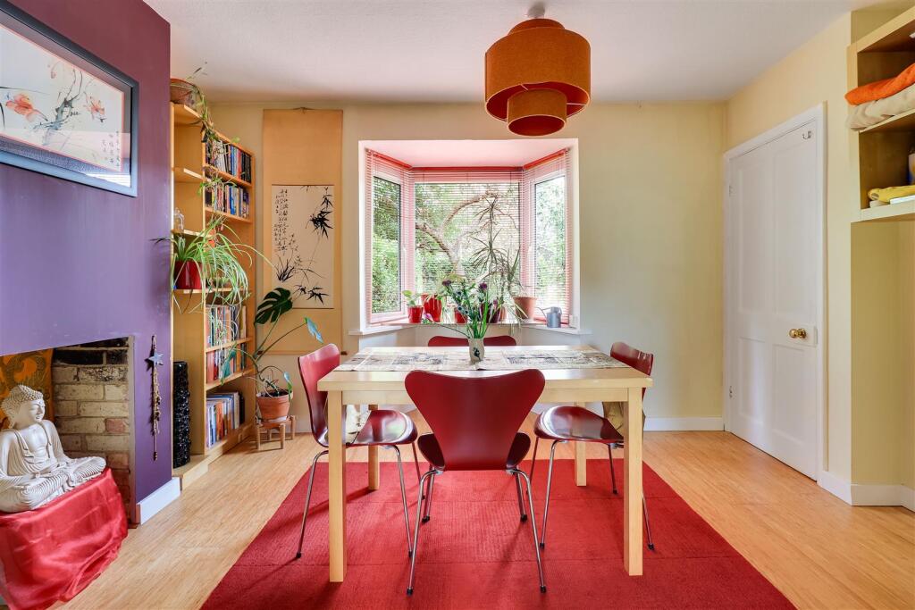 House in Cambridge, Romsey - More