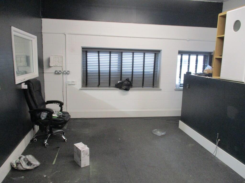 Photo 5