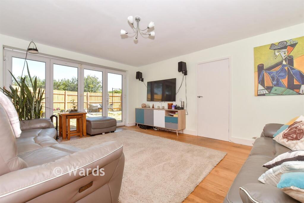 House in Dover, Deal - View 2