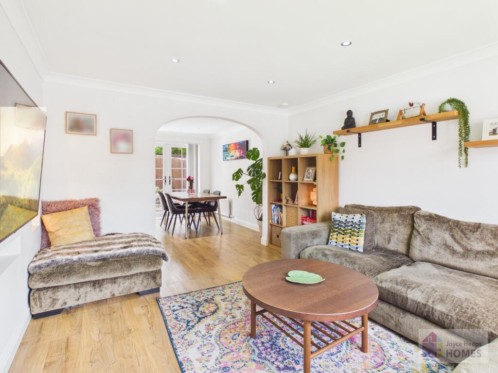 House in Glasgow, South Lanarkshire - View 5