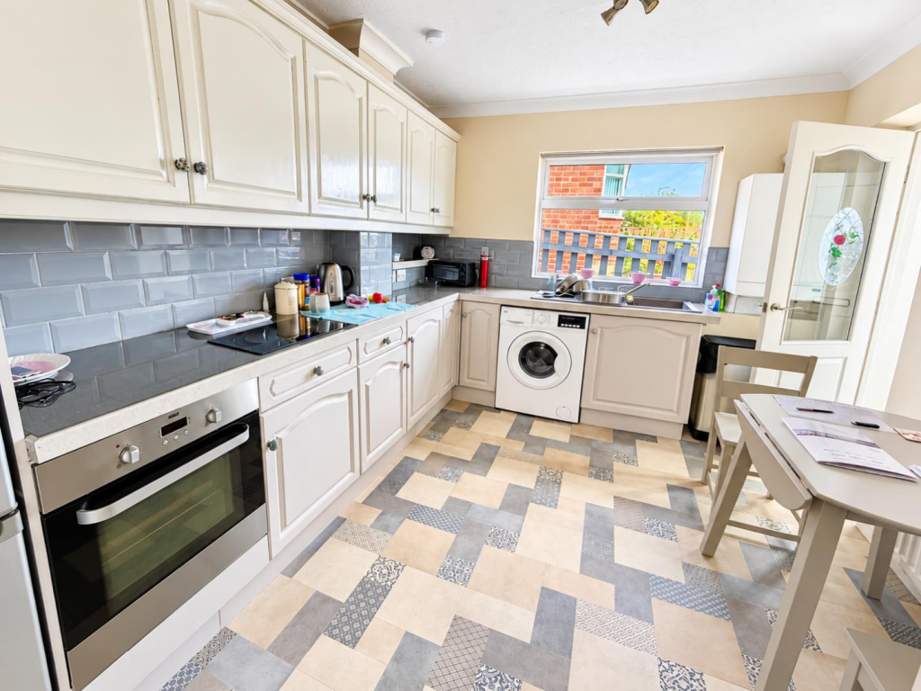 House in Stockton-on-Tees - View 2