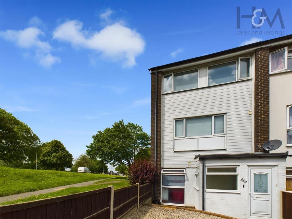 Main image of property: Wisden Road, Stevenage, Hertfordshire, SG1 5JJ