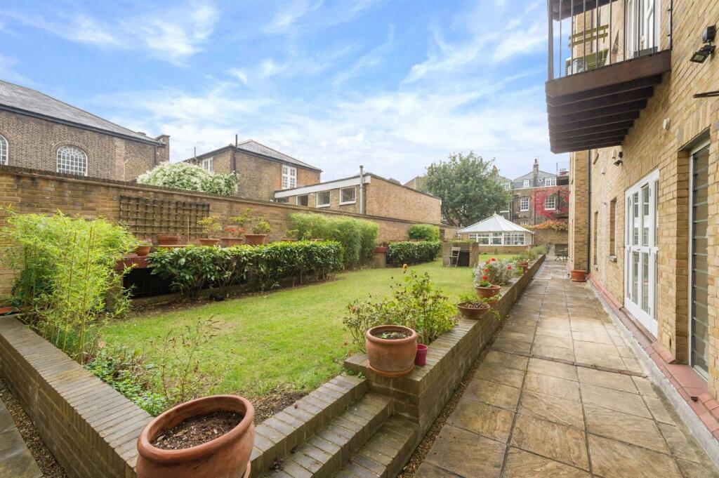 Property photo 11