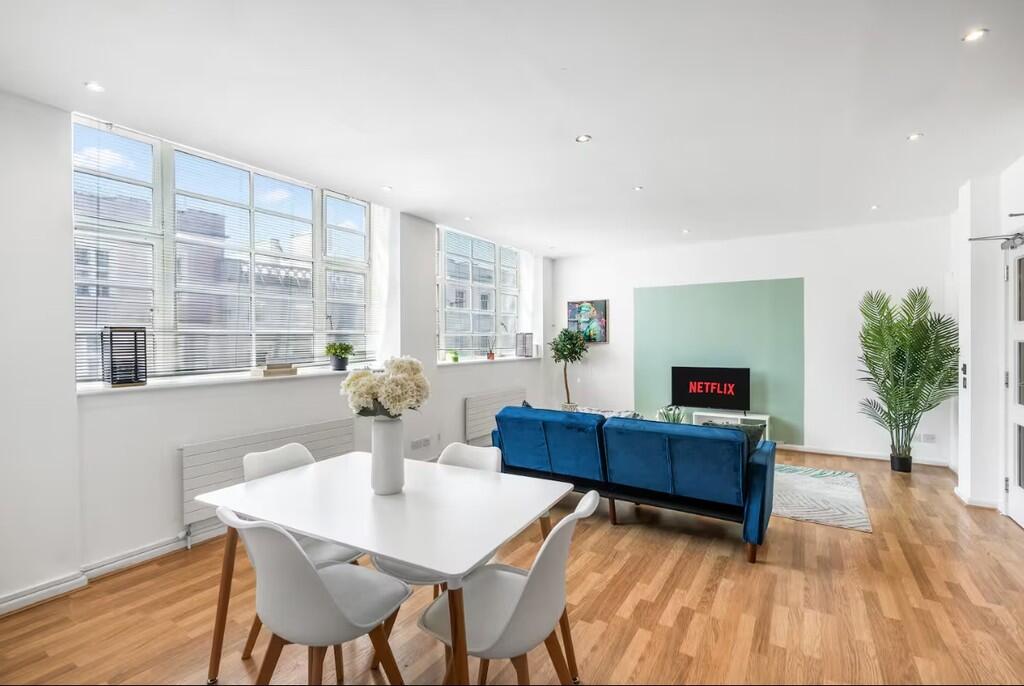 Apartment in Brighton, Round Hill - View 5
