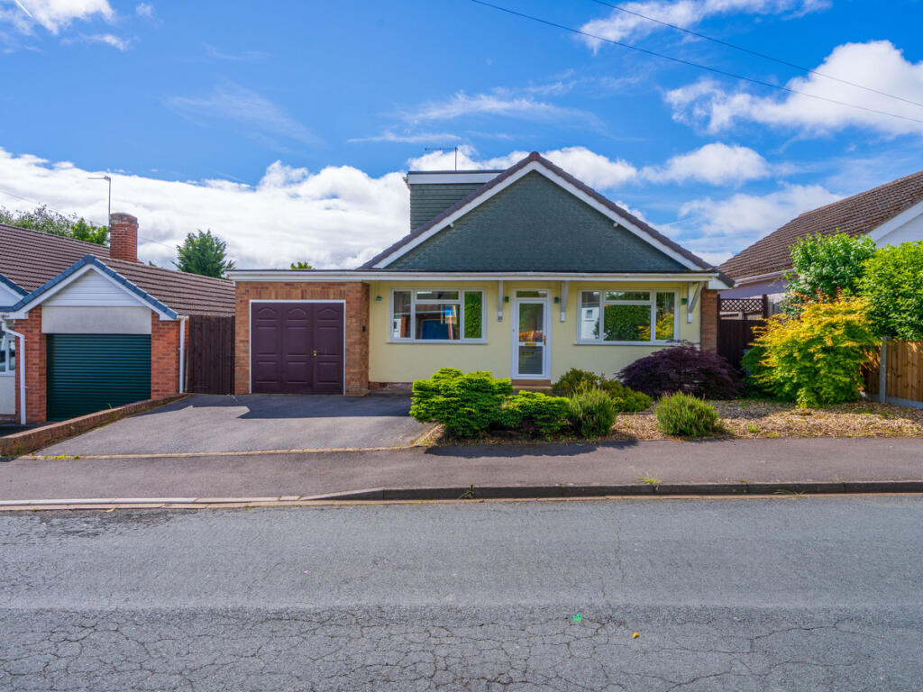 Main image of property: Hazelwood Close, Kidderminster, DY11