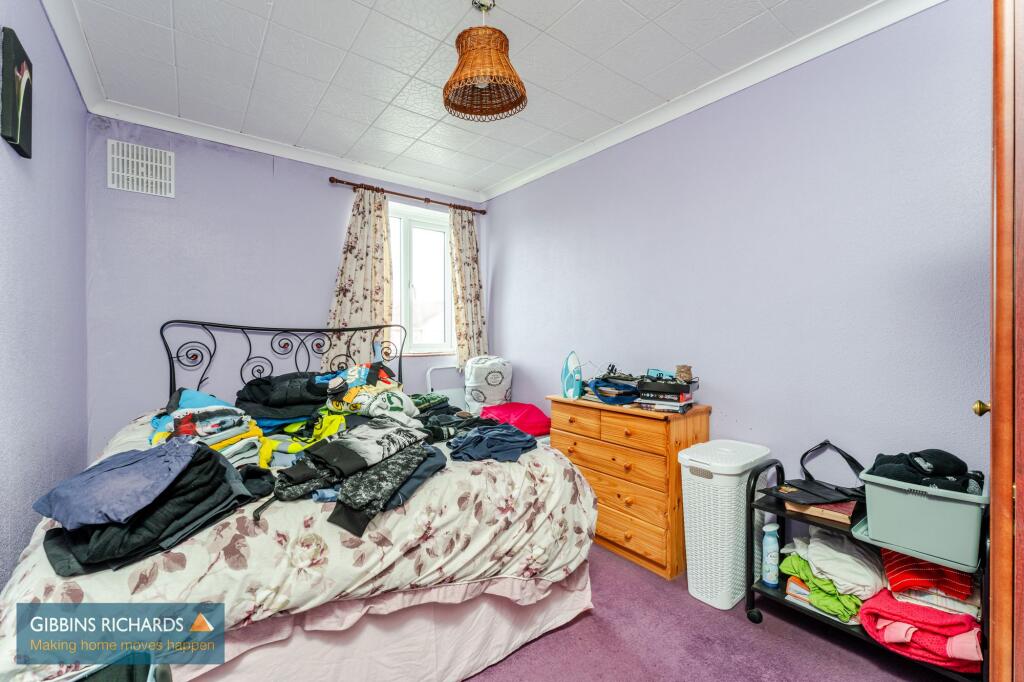 House in Taunton - View 5