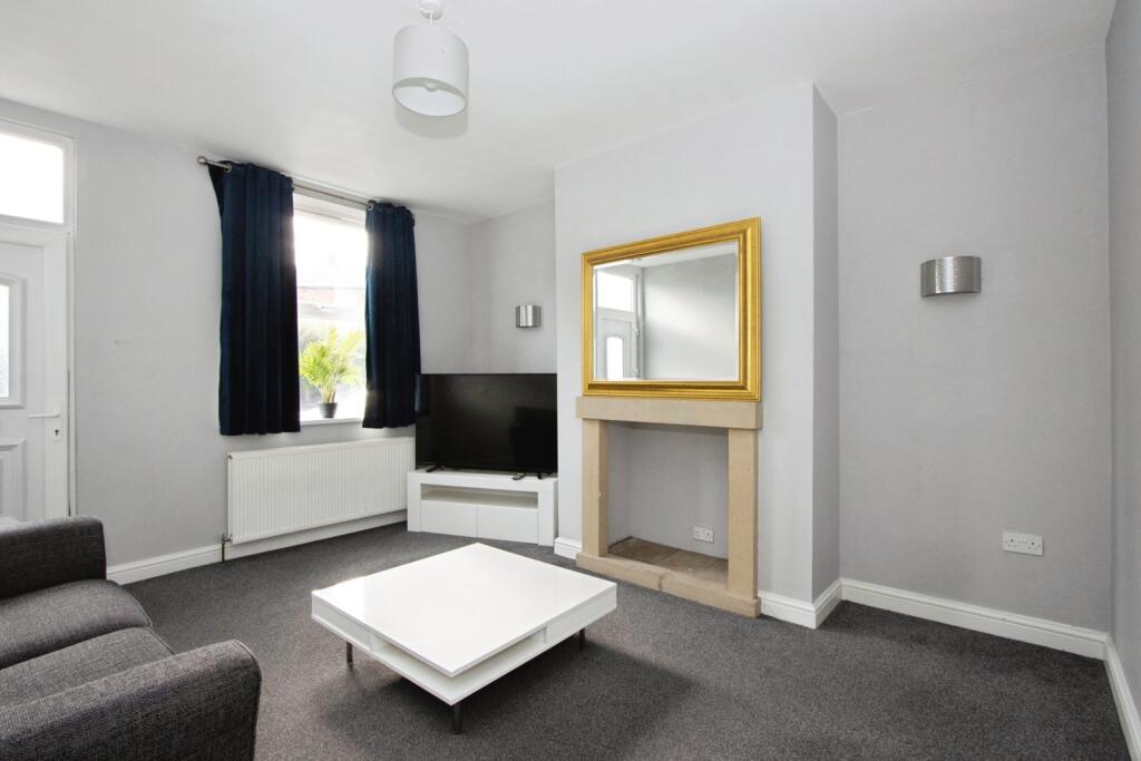 Medlock Road, Horbury, Wakefield, West Yorkshire, WF4 photo 3