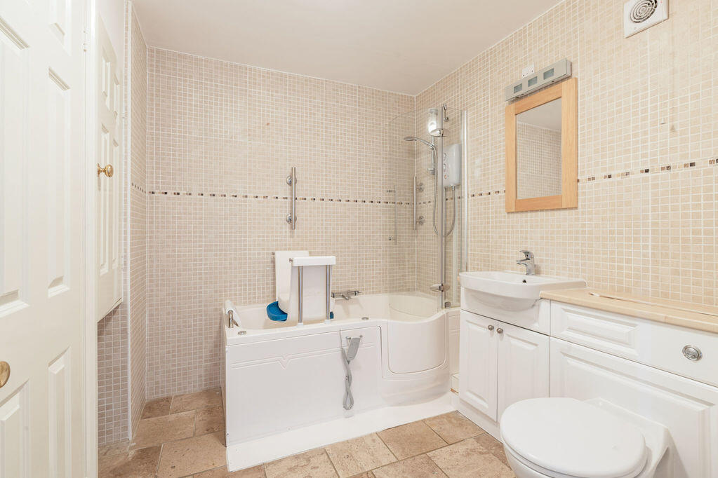 Apartment in West Oxfordshire, Woodstock - More