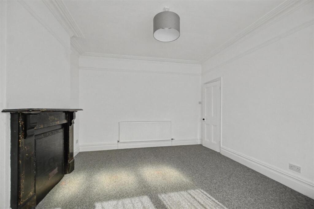 House in Nottingham, Stapleford - View 4