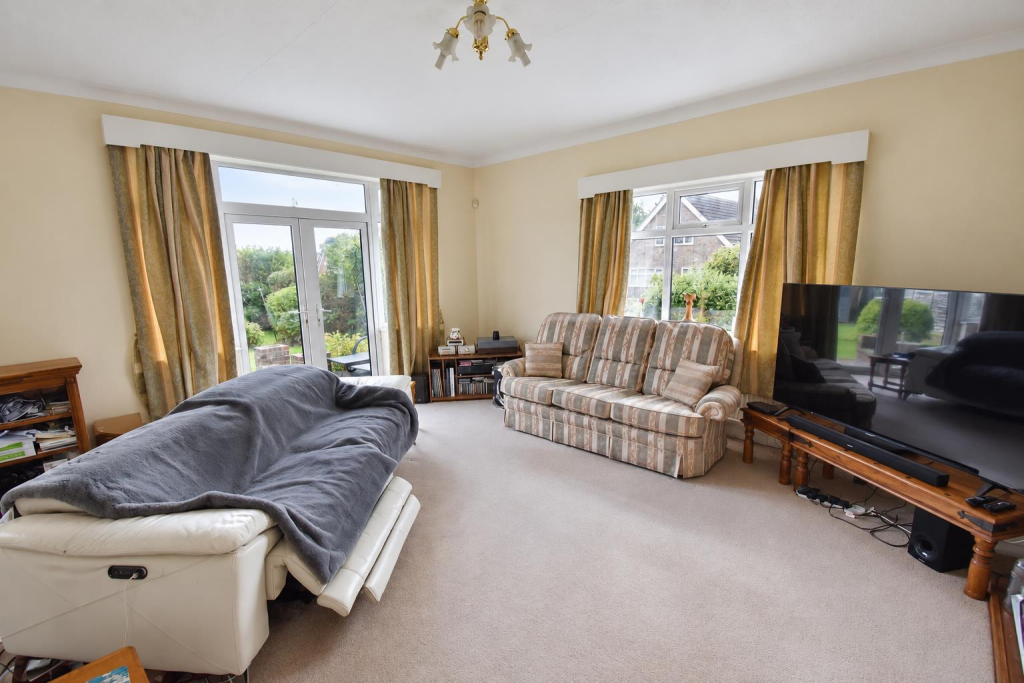 House in Ripley - View 5