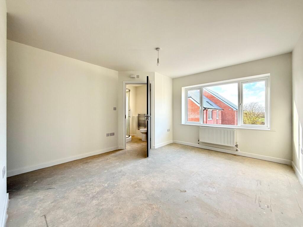 House in Swindon - View 5