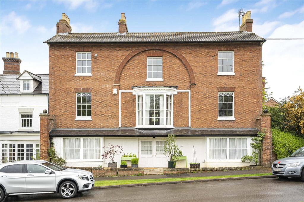 Main image of property: The Green, Guilsborough, Northampton, Northamptonshire, NN6