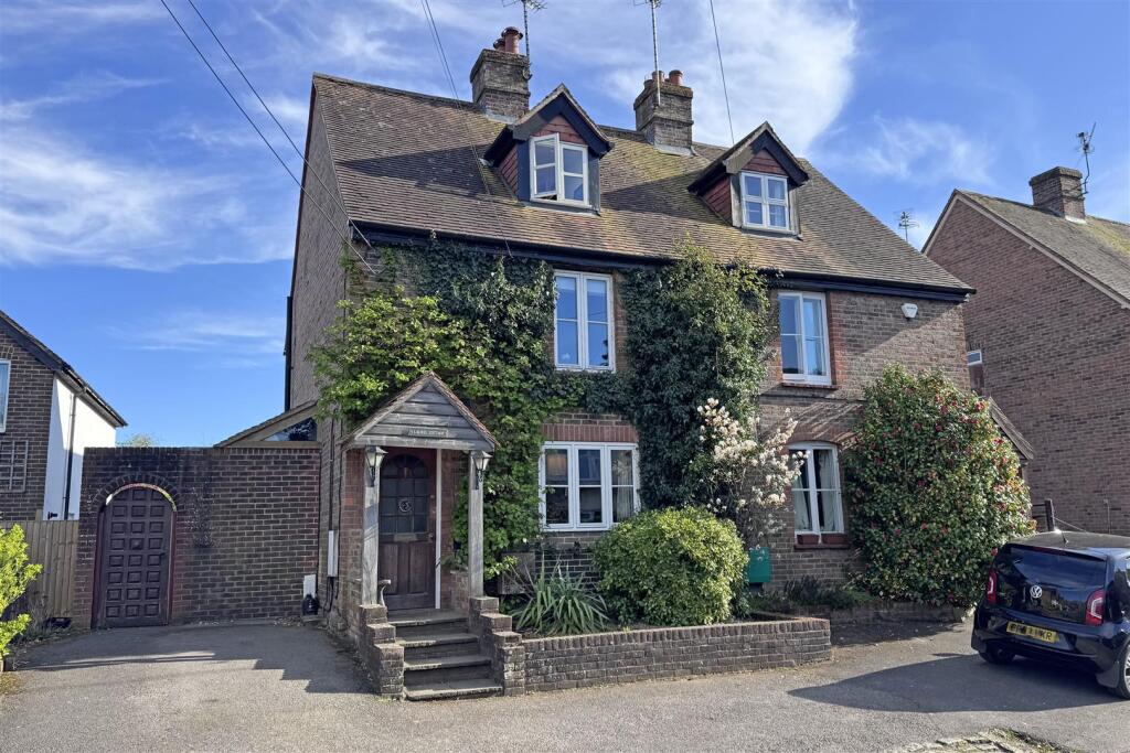 Main image of property: Chiddingfold
